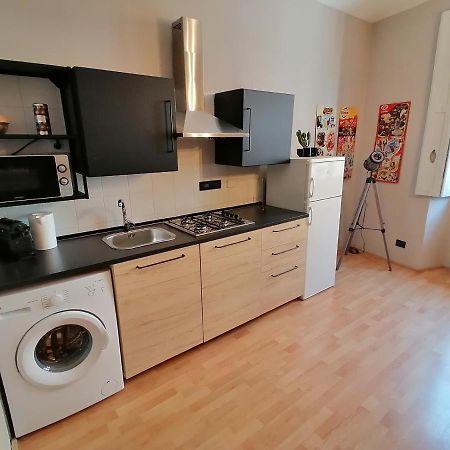 Apartamento La Finestra Sul Balon Turín Exterior foto