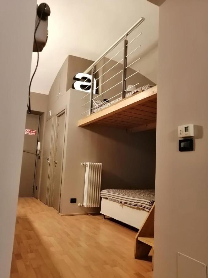 Apartamento La Finestra Sul Balon Turín Exterior foto