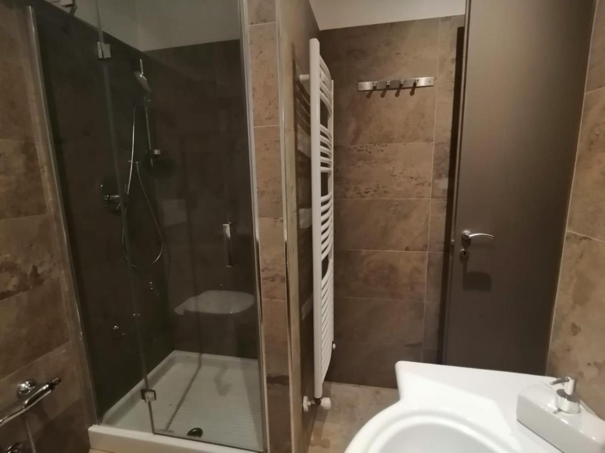 Apartamento La Finestra Sul Balon Turín Exterior foto