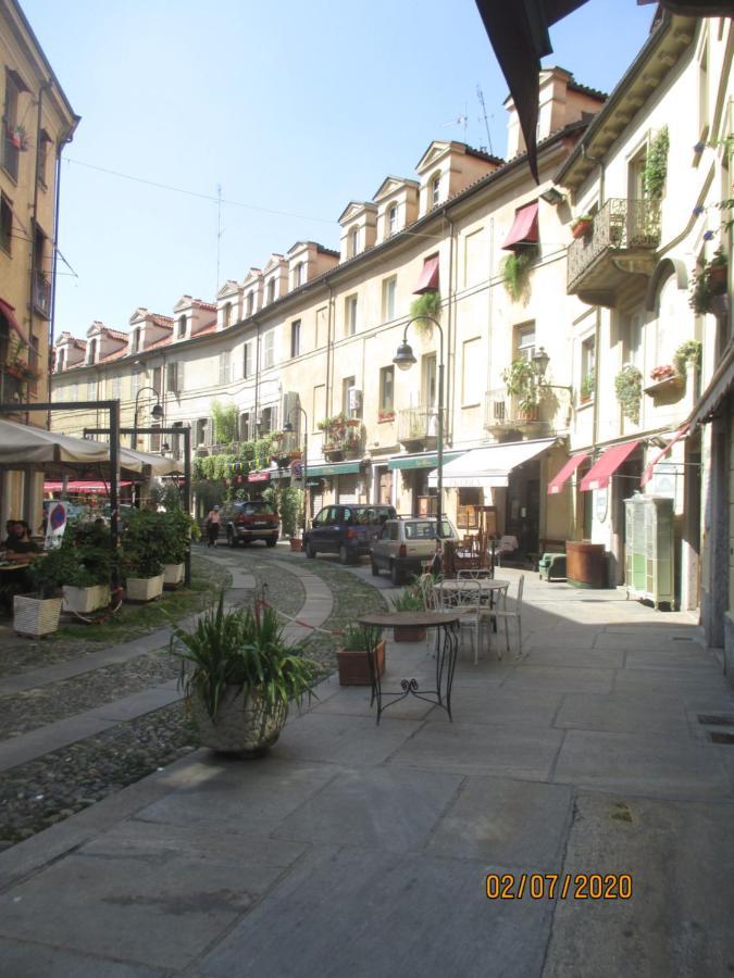 Apartamento La Finestra Sul Balon Turín Exterior foto