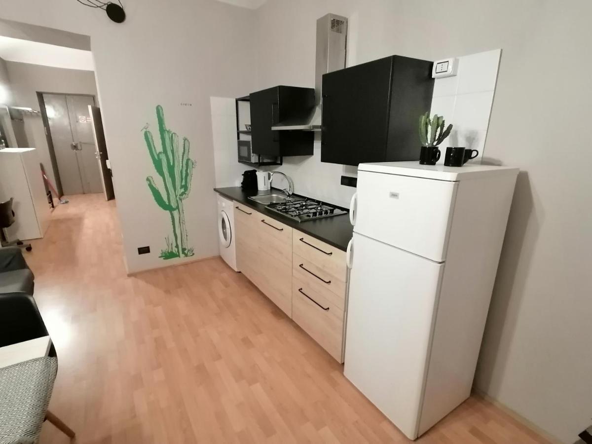 Apartamento La Finestra Sul Balon Turín Exterior foto